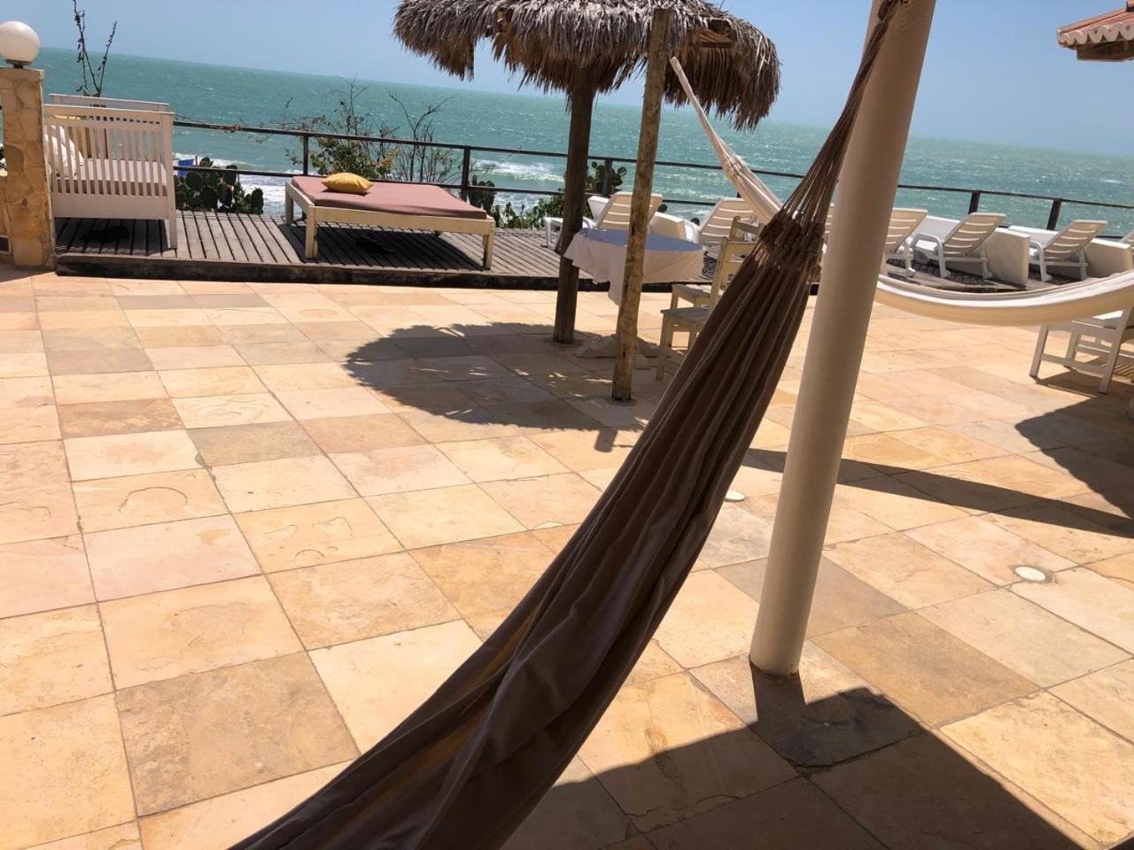 Lodge Canoa *